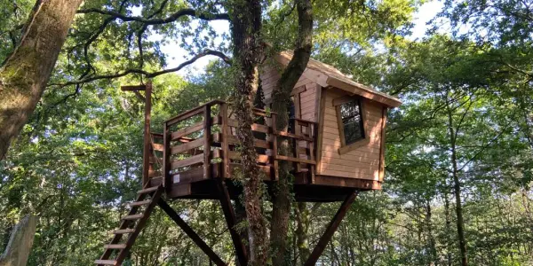 Deux cabanes en Bretagne et Loiret pour l'été